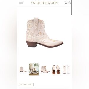 *IN SEARCH OF* Miron Crosby Lazy Heart Brooke Boots